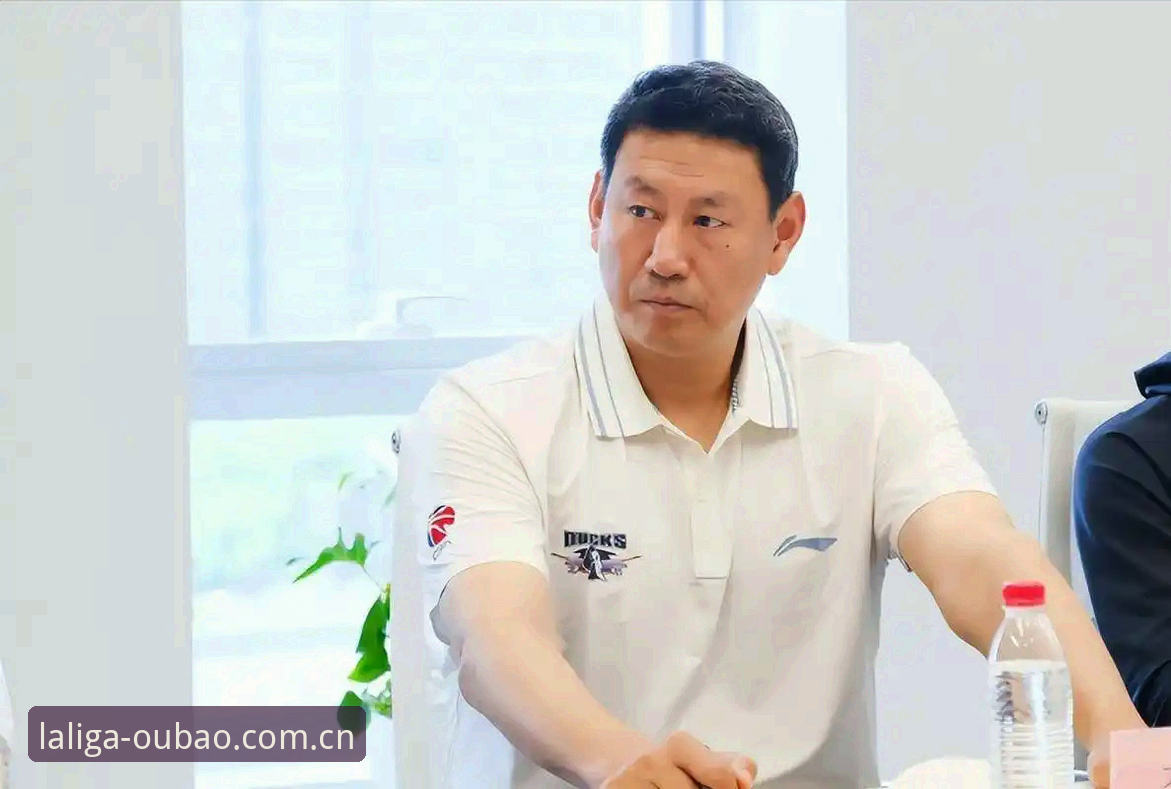 李楠接任北京男篮主帅背后的真相——一场三年前就开始的棋局